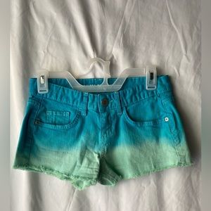 Mossimo supply Co. ~ juniors size 3 ~fit 6 Teal Fade dtie-dyed jean shorts